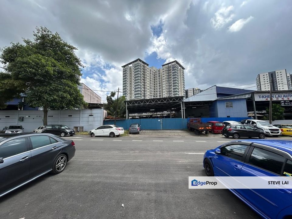 Desa Plentong/ Semi D Factory/ For Rent, Johor, Plentong