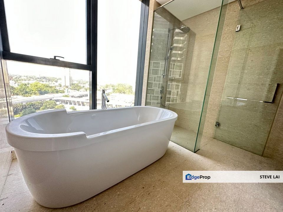 The Astaka/ 1 Bukit Senyum/ For Sale, Johor, Johor Bahru