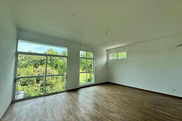 Horizon Hills/ Bungalow House/ For Sale