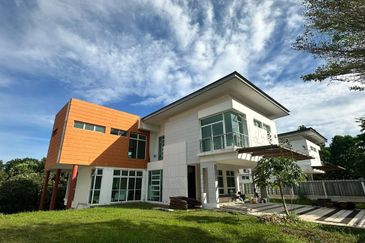 Horizon Hills/ Bungalow House/ For Sale