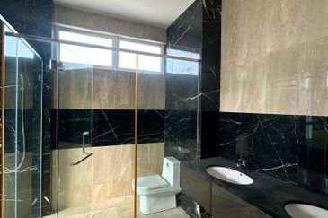 Horizon Hills/ Bungalow House/ For Sale