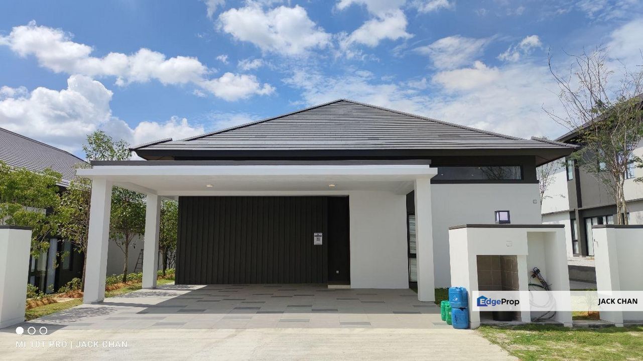 Single Storey Bungalow . FREEHOLD for Sale @RM1,728,000 By JACK CHAN ...