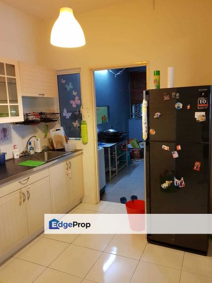 Koi kinrara condo for sale good condition , Selangor, Puchong