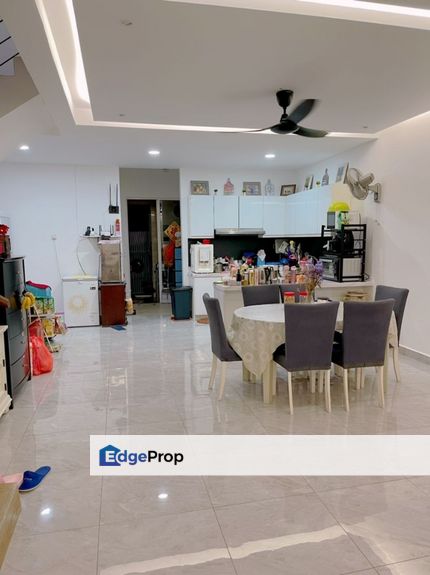 kyk heights , belakong , selangor , jalan kyk heights 1/2, 3 Storey Landed Seri Kembangan, 43300, Selangor, , Selangor, Balakong