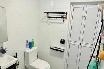 Jalan Puchong Utama 12/3