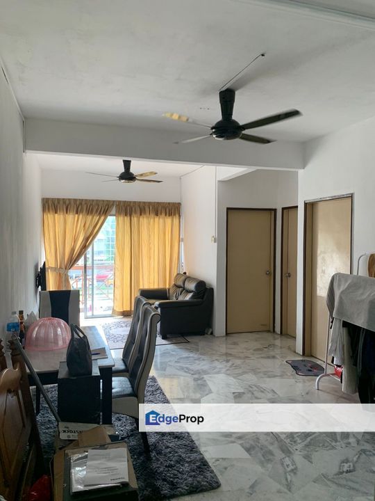 Sri Anggerik 1 PARTLY FURNISHED GOOD UNIT LOWER FLOOR LV1 , Selangor, Puchong