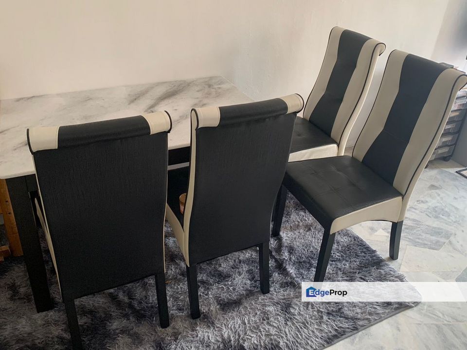 Sri Anggerik 1 PARTLY FURNISHED GOOD UNIT LOWER FLOOR LV1 , Selangor, Puchong