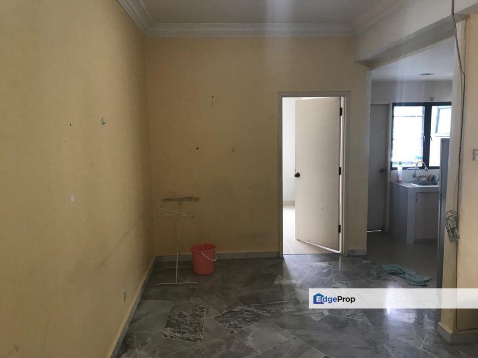 SUBANG PERDANA GOODYEAR COURT 9 USJ , Selangor, USJ