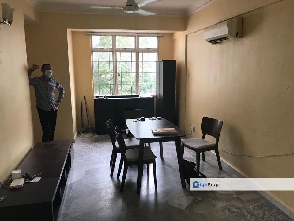 SUBANG PERDANA GOODYEAR COURT 9 USJ , Selangor, USJ