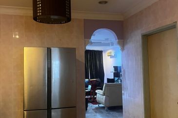 Taman Saujana Puchong