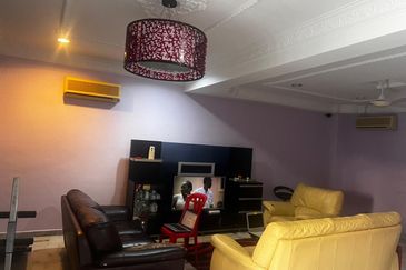 Taman Saujana Puchong