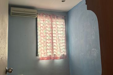 Taman Saujana Puchong