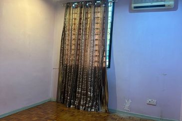 Taman Saujana Puchong