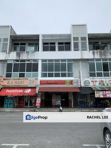 Kuching city Mall shophouses for ren, Sarawak, Kuching