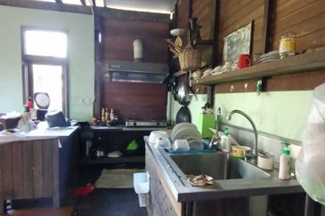 My Residence Double storey semi-d at Kung Ping