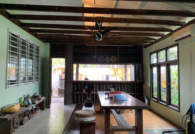 My Residence Double storey semi-d at Kung Ping