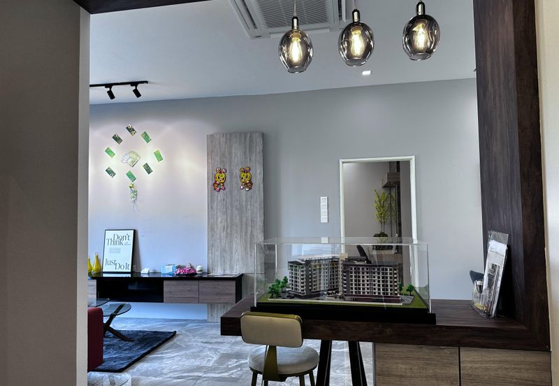 Lot 16 Residency at Jalan stampin Tengah 