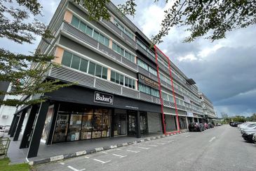 Shophouse for rent at Jalan Keretapi