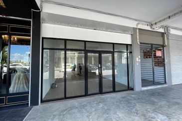 Shophouse for rent at Jalan Keretapi