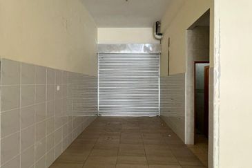 Shophouse for rent at Jalan Keretapi