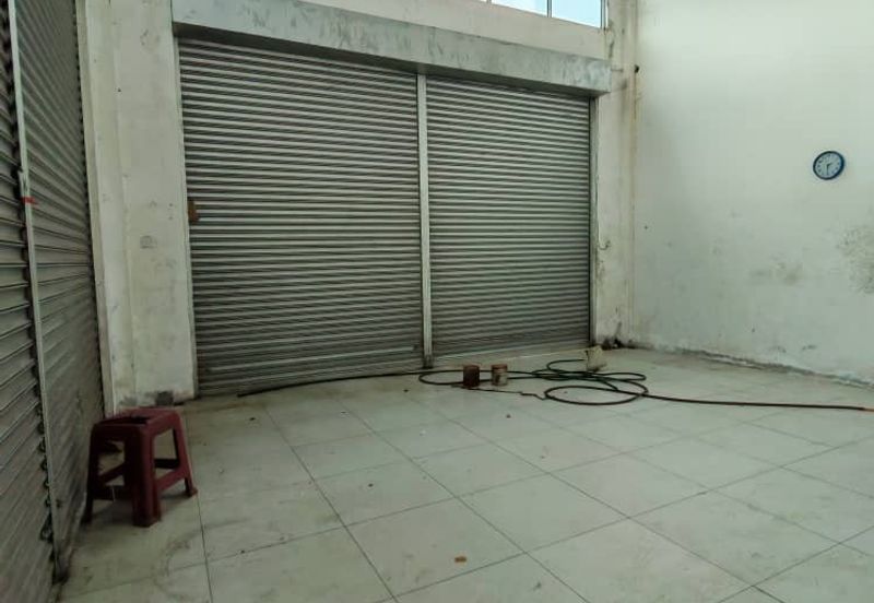 7th Miles industrial warehouse 