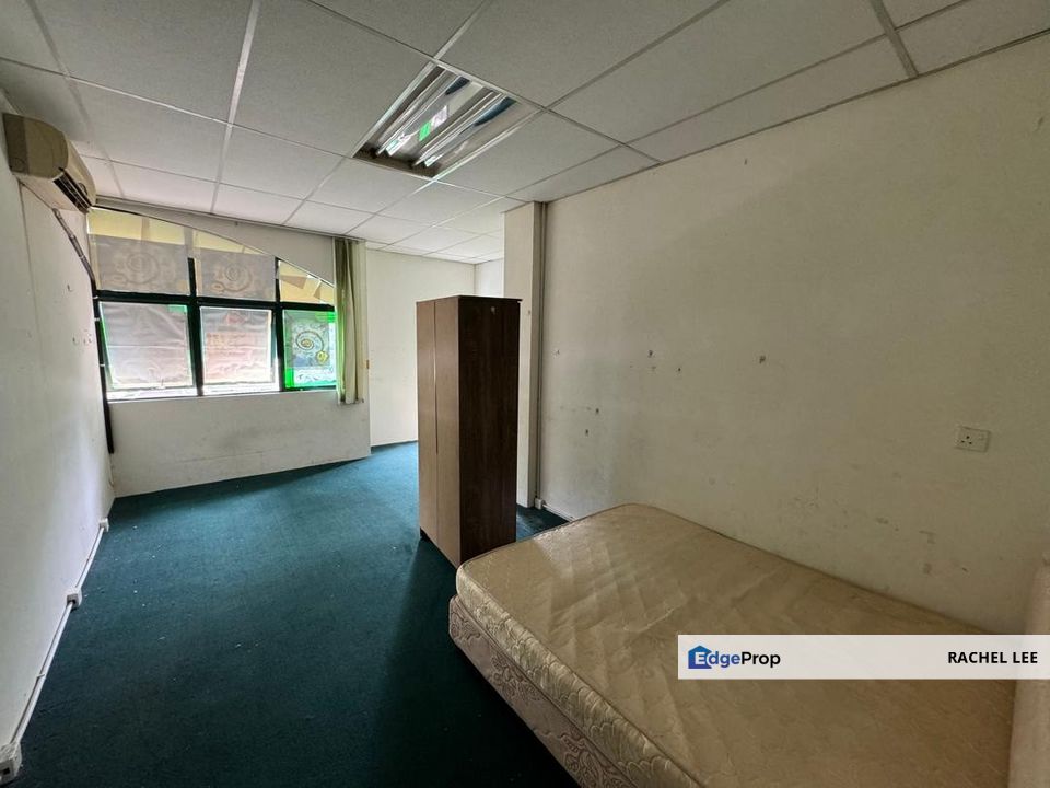 Jalan Song 3 Storey shophouse for sale , Sarawak, Kuching