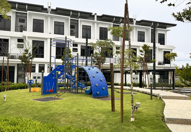 Northbank - Alyvia Residence