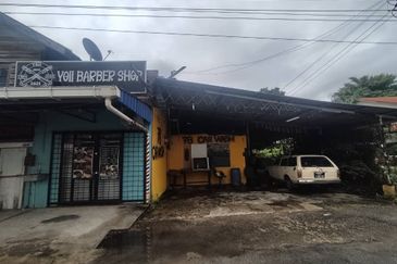 ROADSIDE LAND FOR SALE AT JALAN MATANG, GITA 