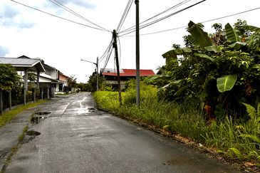 ROADSIDE LAND FOR SALE AT JALAN MATANG, GITA 