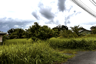 ROADSIDE LAND FOR SALE AT JALAN MATANG, GITA 