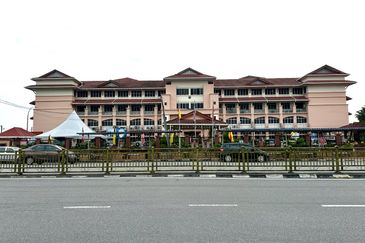 ROADSIDE LAND FOR SALE AT JALAN MATANG, GITA 