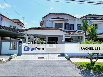 Double storey semi-detached at Jalan Song , Sarawak, Kuching