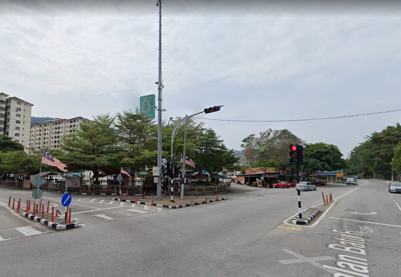 Jalan Batu Ferringhi