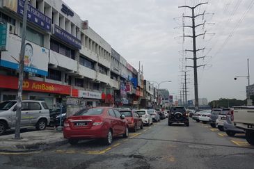 Taman Connaught (Taman Sri Cendikia)