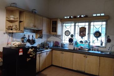 Happy Garden (Taman Gembira)