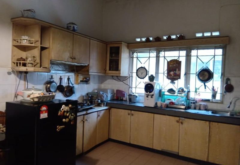 Happy Garden (Taman Gembira)