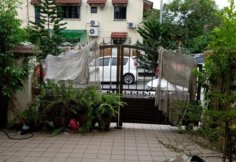 Happy Garden (Taman Gembira)