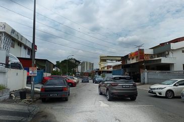 Desa Tun Razak 2