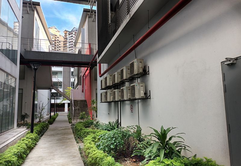 Hexa Commercial Centre