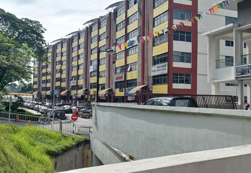 HEXA, Salak Park, Desa Petaling, Kuchai Lama, Sri Petaling, Serdang, Seri Kembangan, Desa Petaling 2 Storey Shop for Rent 2 Storey Shop @ Desa Petalin