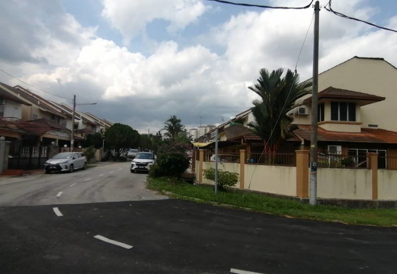 Taman Sungai Besi Indah