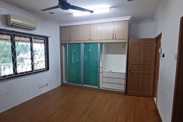 Taman Taynton (Taynton View)