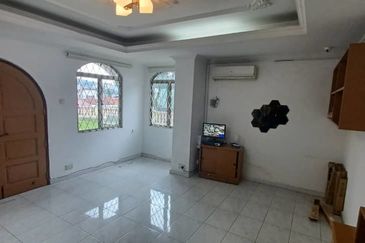 Taman Taynton (Taynton View)