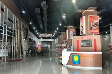 Mines Waterfront Business Park