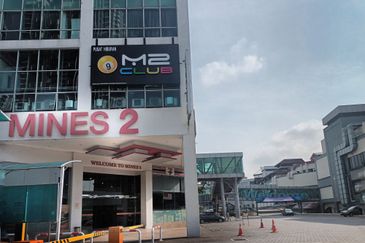 Mines Waterfront Business Park