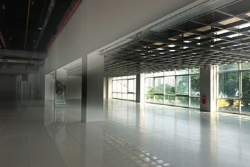 Mines Waterfront Business Park