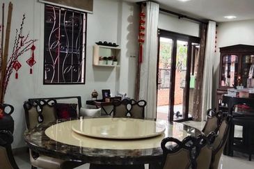 3 storey Semi D, Bandar Sg Long For Sale