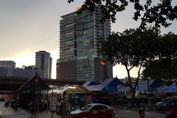 BUSINESS TOWER@KUALA LUMPUR, JALAN TUN PERAK FOR SALE
