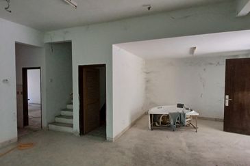 Bandar Tun Hussein Onn