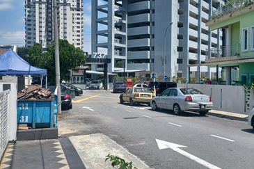 Happy Garden (Taman Gembira)